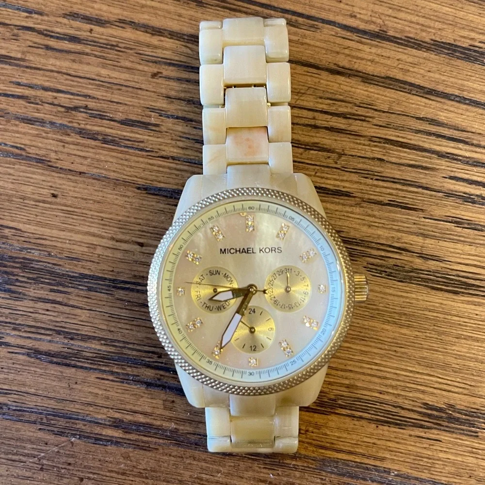 Michael Kors watch - Picture 1 of 4
